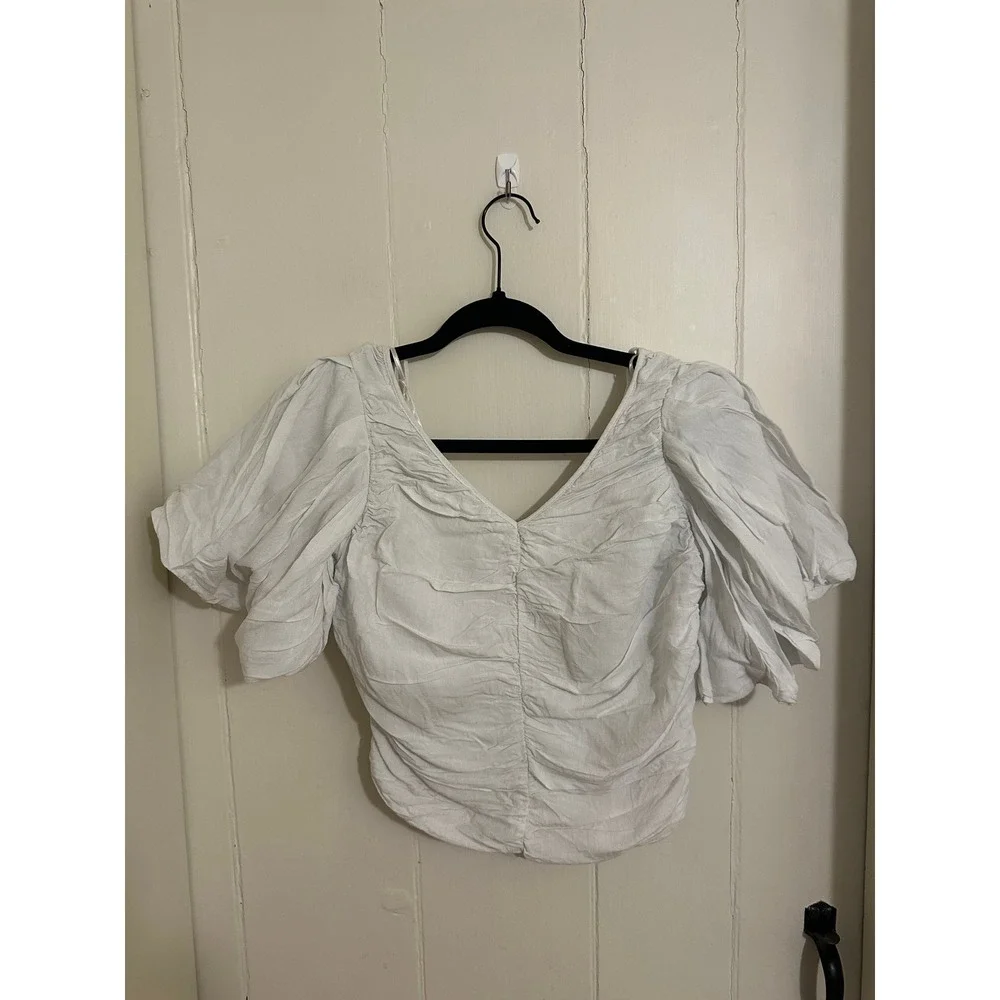Anthropologie Pilcro XS‎ White Ruched Puff Sleeve V-Neck Smocked Blouse Top